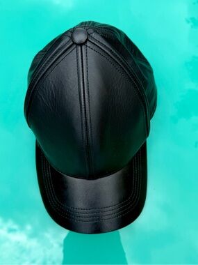 Men's Black‎ Genuine Leather Cap with Structured Crown